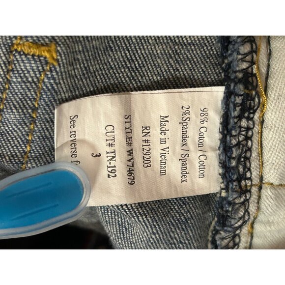 Distressed Plaid Patch Skinny Jeans By Cello Denim Trendsetter Street Style - Picture 5 of 10